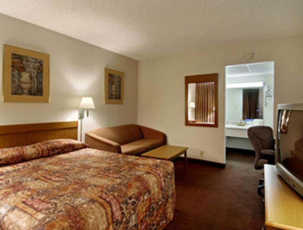 Howard Johnson Inn & Suites Columbus Ruang foto